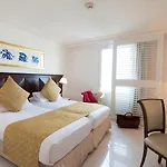 West End Promenade 4*