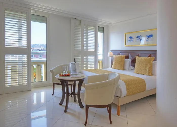 Hotel West End Promenade 4*