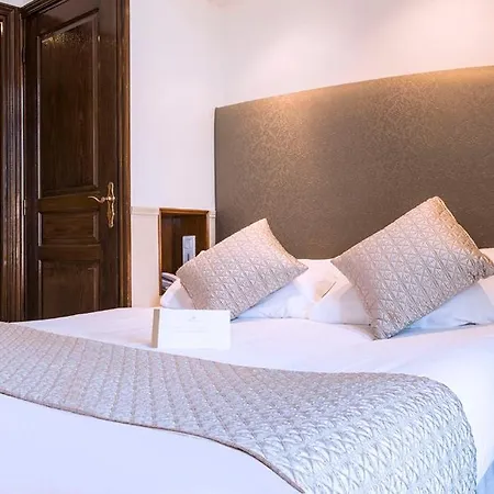 فندق ويست إند بروميناد