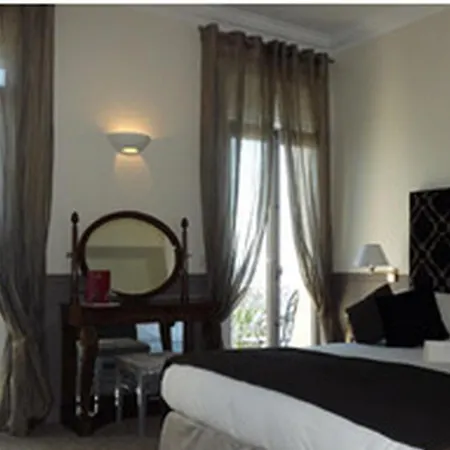 فندق ويست إند بروميناد