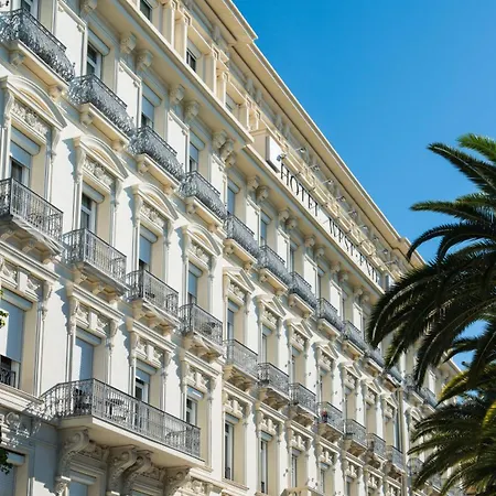 West End Promenade 4*