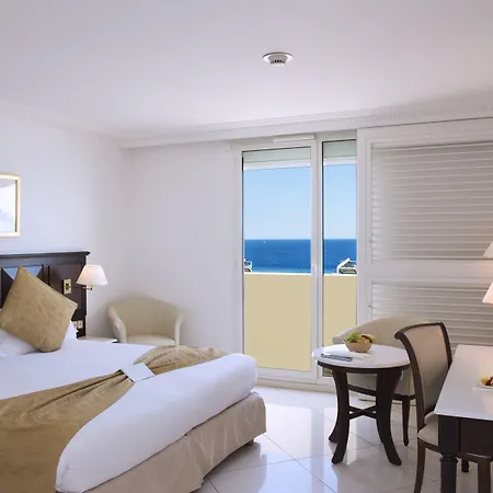 West End Promenade 4*