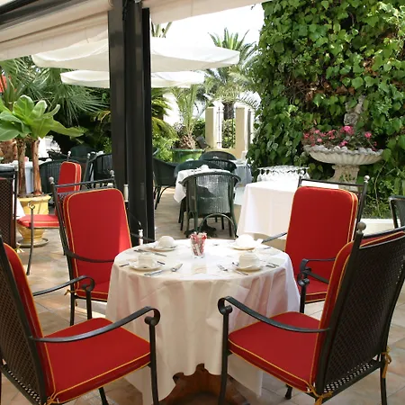 Hotel West End Promenade 4*