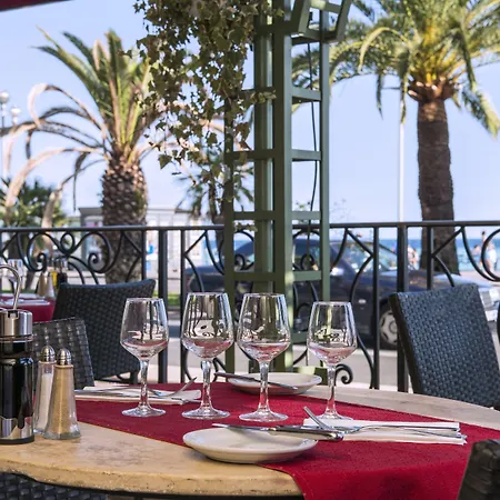 West End Promenade 4*