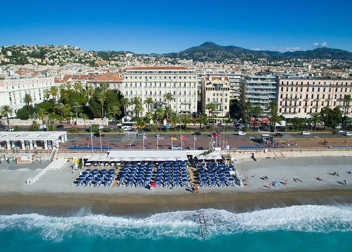 웨스트 엔드 프롬나드 호텔 4*