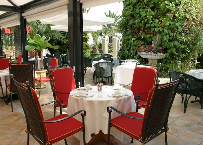 Hotel West End Promenade 4*