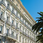 West End Promenade 4*
