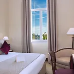 West End Promenade Hotel 4*