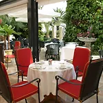 Hotel West End Promenade 4*
