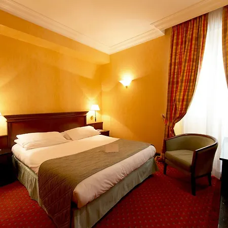 West End Promenade Ξενοδοχείο 4*