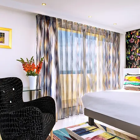 ويست إند بروميناد